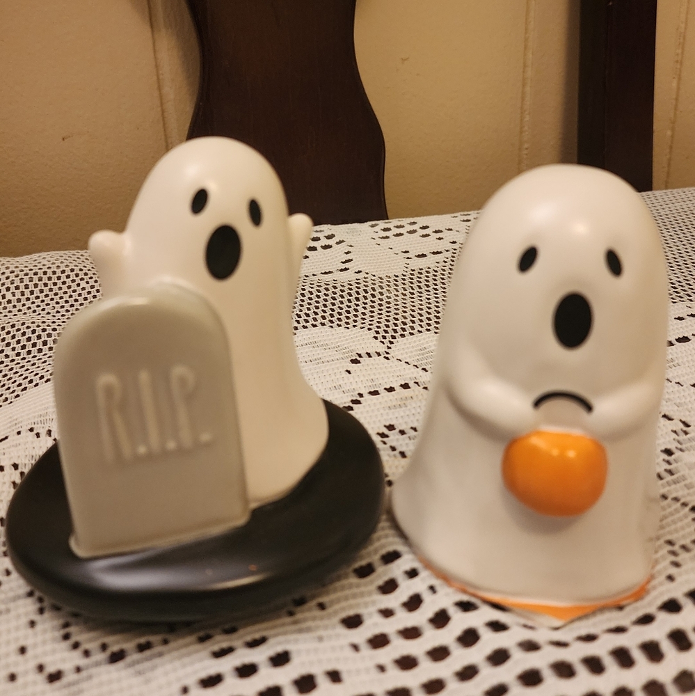Ghost Rae Dunn Mug Toppers